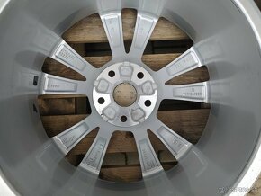 Orig. ALU disky Audi, VW, Škoda, Seat 5x112 R18 ET45 - 9