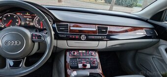 AUDI A8 4,2  V8  QUATTRO TIPTRONIC AUTOMAT - 9