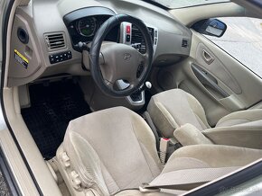 Hyundai Tucson 2.0 CRDi 4x4 - 9