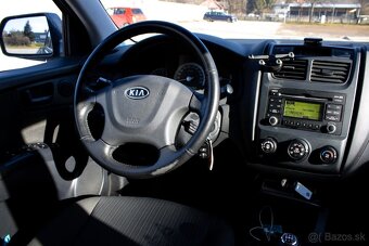 Kia Sportage 2.0 EX 4WD Slovakia - 9