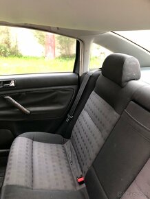 Volkswagen passat 1.9 tdi 96kw REZERVOVANE - 9