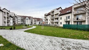 Prenájom zariadený 1-izbový byt s balkónom a parkovacím mies - 9