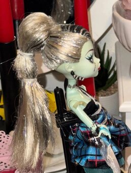 Monster High Frankie Stein Sweet 1600 - 9