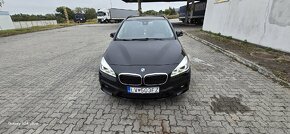 Bmw 218d active tourer - 9