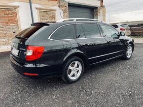 Škoda Superb Combi 1.6 TDI 77kw 2014 - 9