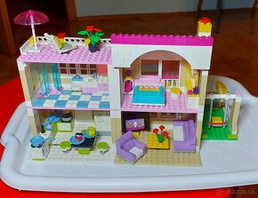 Lego friends - 9