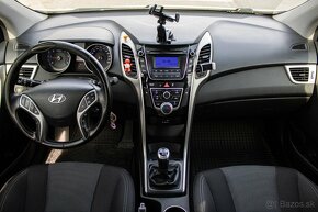 Hyundai i30 1.6 CRDi DOHC 16V YES - 9