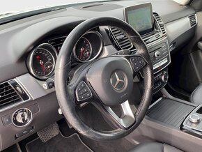 Mercedes GLE 350d 4Matic SUV (2018) - 9