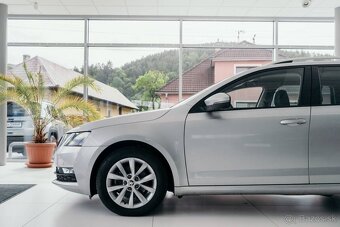 Škoda Octavia Combi 2.0 TDI Business DSG - 9