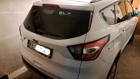 Ford Kuga 2,0TDCI, 4x4, Titanium, 110kw, Biela, Top - 9