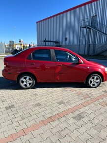 Chevrolet Aveo - 9