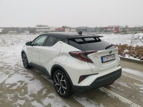 Toyota CHR 1.8 Hybrid - 9