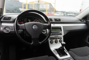 Volkswagen Passat Variant 2.0 TDI CR 110k DPF Comfortline - 9