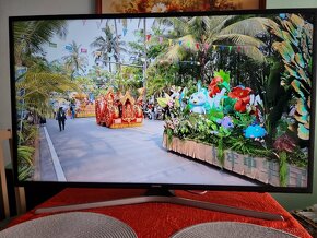 Predám SMART LED TV Samsung UE43MU6172UX 4K Ultra HD s Wi-Fi - 9