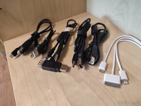 Sada 6x USB káblov (Micro, Mini, B, Apple 30 pin, Lightning) - 9