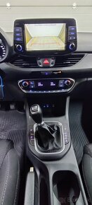 Hyundai i30 1.6crdi  2019 - 9