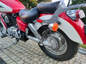 Honda VT 1100 ACE Shadow - 9