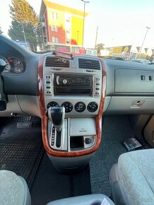 KIA carnival - 9