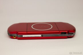 PSP 3000 radiant red - 9