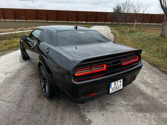 Dodge Challenger SRT Hellcat Widebody - 9