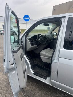 VW caravelle 2.0 T5 9 miestne - 9