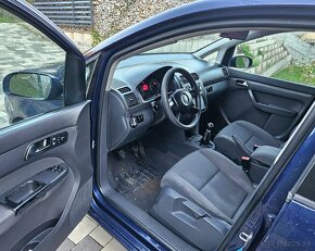 Volkswagen Turan 1.9 tdi 7-miestne - 9