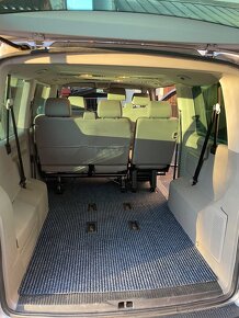 VW Caravelle T5 - 9