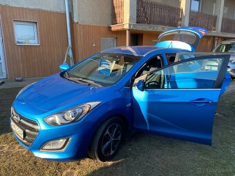 Hyundai i30 1.6 crdi 94 kw 6st manual - 9