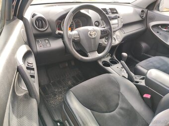 Toyota RAV4 2.0l benzín - 9