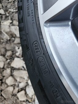 Letná Sada Mercedes C W205 Bicolor 225/50 R17 Michelin - 9