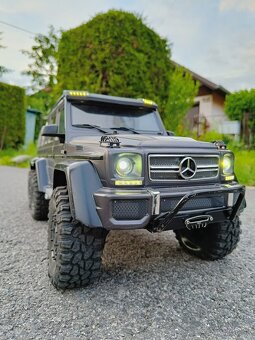 RC traxxas 6x6 - 9