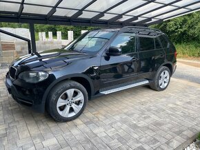 BMW X5.  E70 - 9