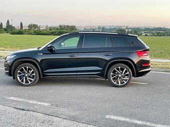 ŠKODA KODIAQ SPORTLINE DSG 140 kw 4x4 WEBASTO BLACK EDITION - 9