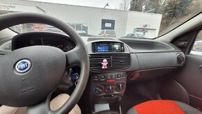 Fiat Punto 1.2 8V - 9