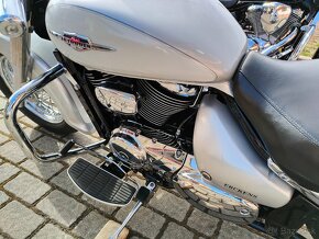 Suzuki C 800 VL 800 Intruder Volusia - 9