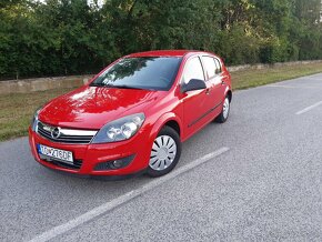 OPEL ASTRA 1.4 r.v 2011 - 9