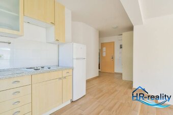 Pag, Novalja – zariadený apartmán na predaj - 9