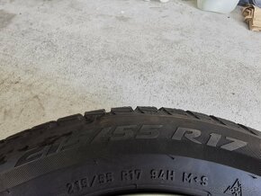 Pirelli Winter Sotto Zero 3 215/55 R17 94V_150€/sada - 9