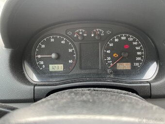 Volkswagen Polo 1.2 - 9