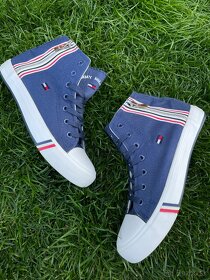 Tmavomodré Tommy Hilfiger tenisky - 9