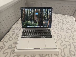 MacBook Pro 2019 13,3" - 9