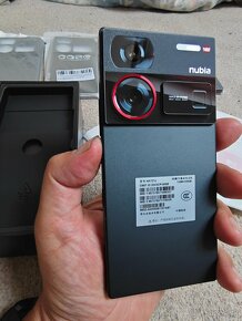 Špičkový Nubia Z60 Ultra 6.8" Amoled,SD8 gen3,12/256GB,3r zá - 9