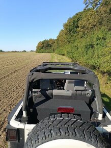 Jeep Wrangler JK 3.8 benzín + LPG - 9