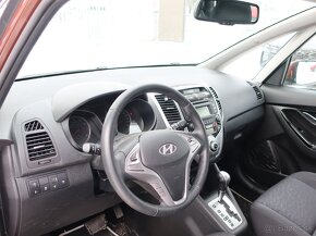 Hyundai ix20 1.6 CVVT 92kW AUTOMAT STYLE MÁLO NAJETO - 9