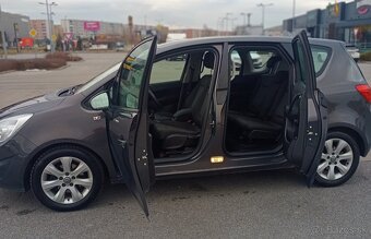 Opel Meriva B 1.4 benzín - 9