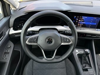 Volkswagen Golf 1.5 TSi M6, r.v.: 2022 - 9