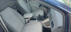 VW TOURAN 1.6 TDI COMFORTLINE - 9