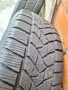 5x112 R17 235/65 - 9