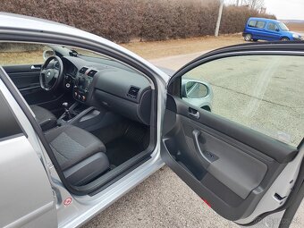 VW Golf 5 1.9 TDI - 9