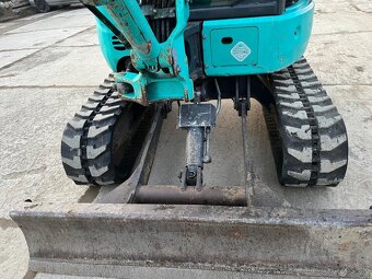 Kobelco SK30SR - 9